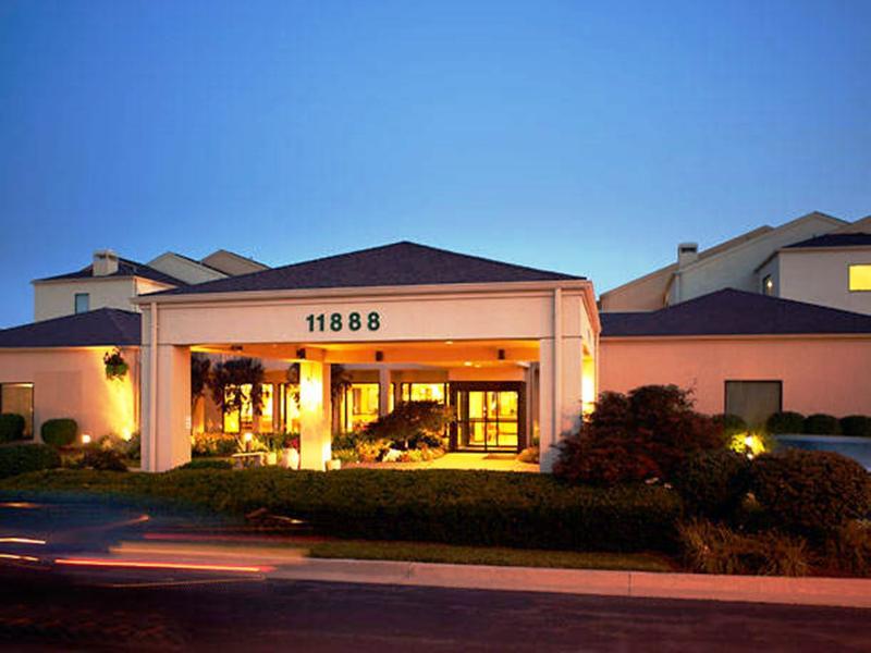 Courtyard St. Louis Westport Plaza Maryland Heights